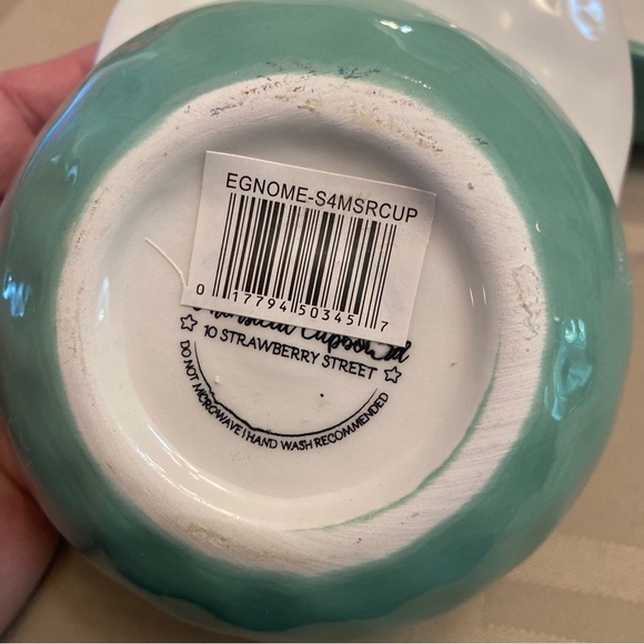 10 Strawberry Street Set Of 4 Stackable Gnome Measuring Cups - Picture 8 of 9